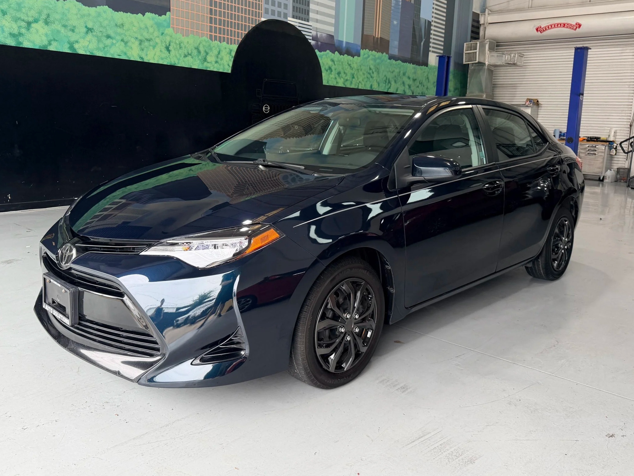 🟢 2017 Toyota Corolla LE, 5 passengers Compact Sedan [J115] 40,350マイル