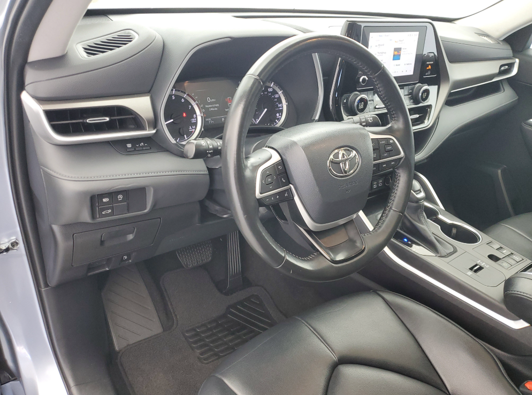 Highlnader 07 (11).png