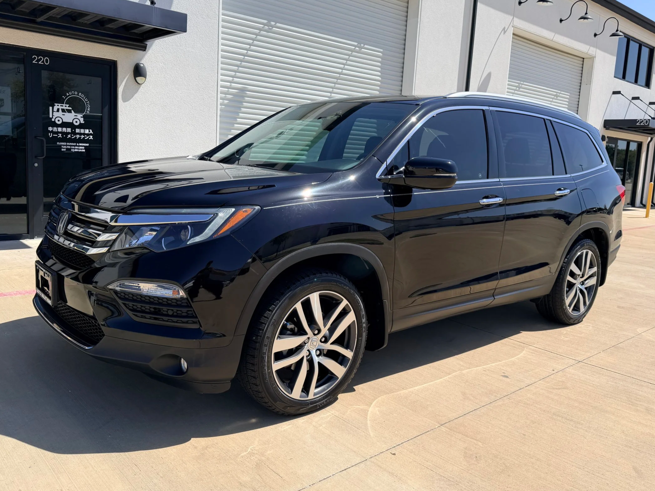 🟢 2017 Honda Pilot Touring, 8-passenger Mid-Size Family SUV [J134] 75,010 miles
