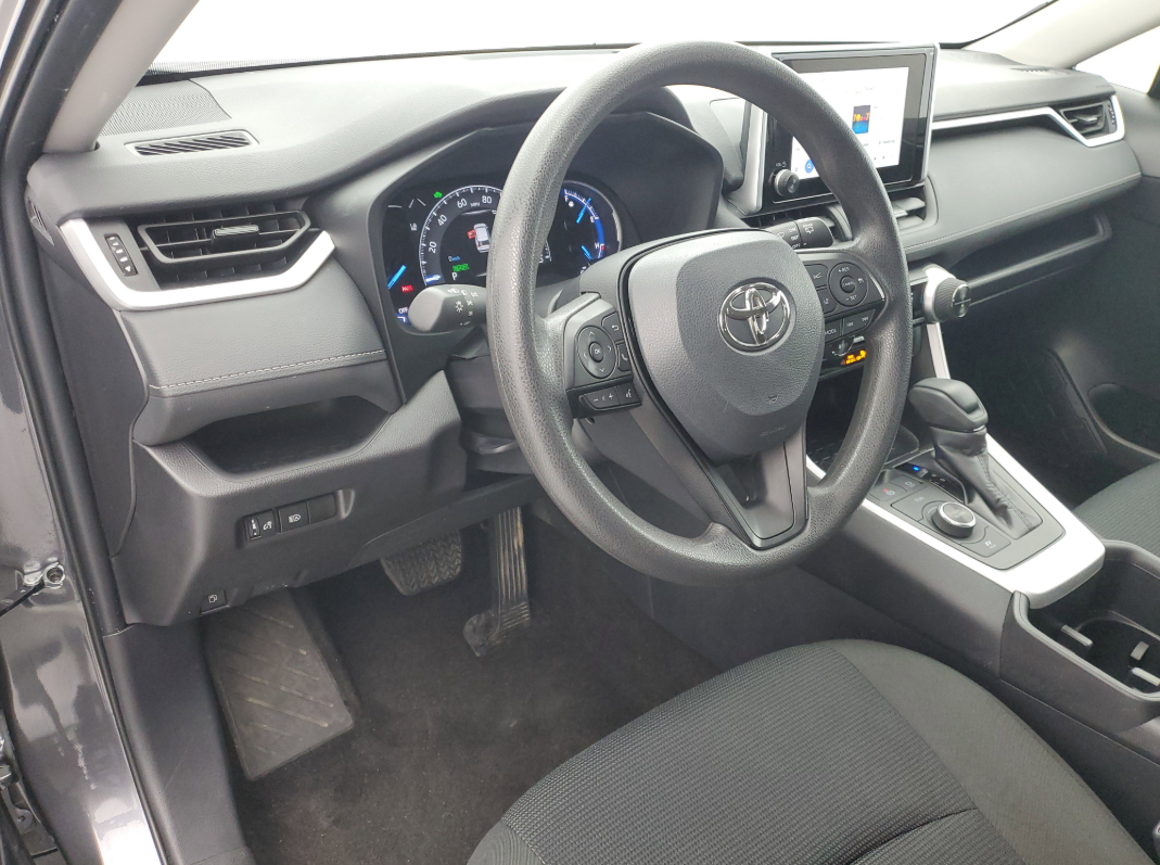 RAV4 07 (9).png