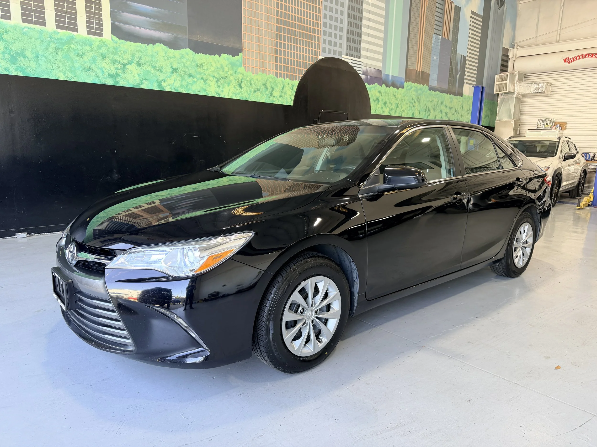 🟢 2017 Toyota Camry LE, 5 passengers mid-size Sedan [J089] 67,000マイル