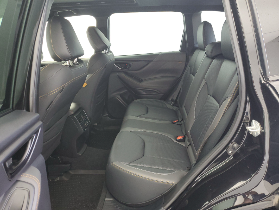 2023_Subaru_Forester_Wilderness_00 (6).png