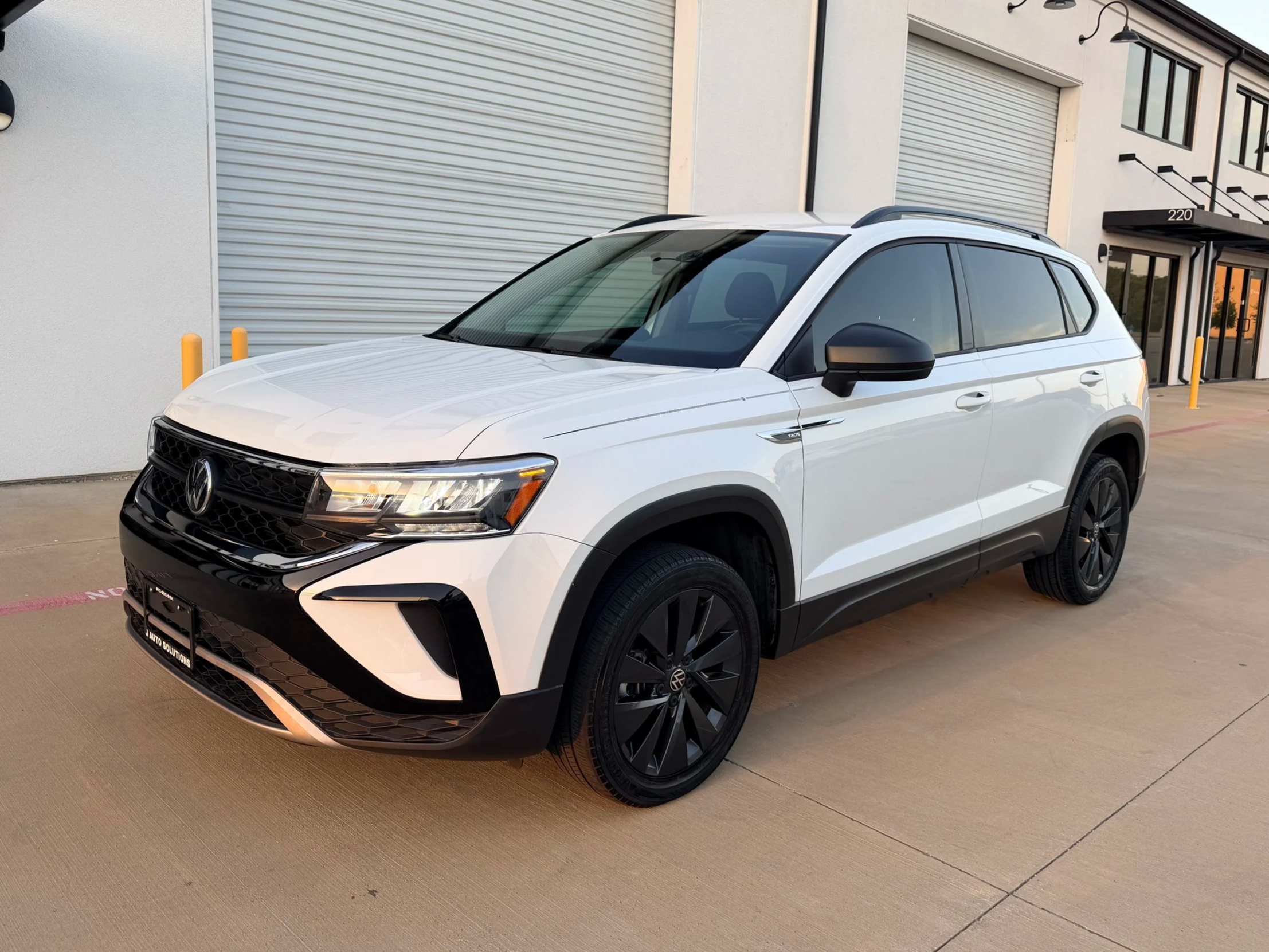 🟢 2022 Volkswagen TAOS, 5 passengers Compact SUV [J096] 27,400マイル