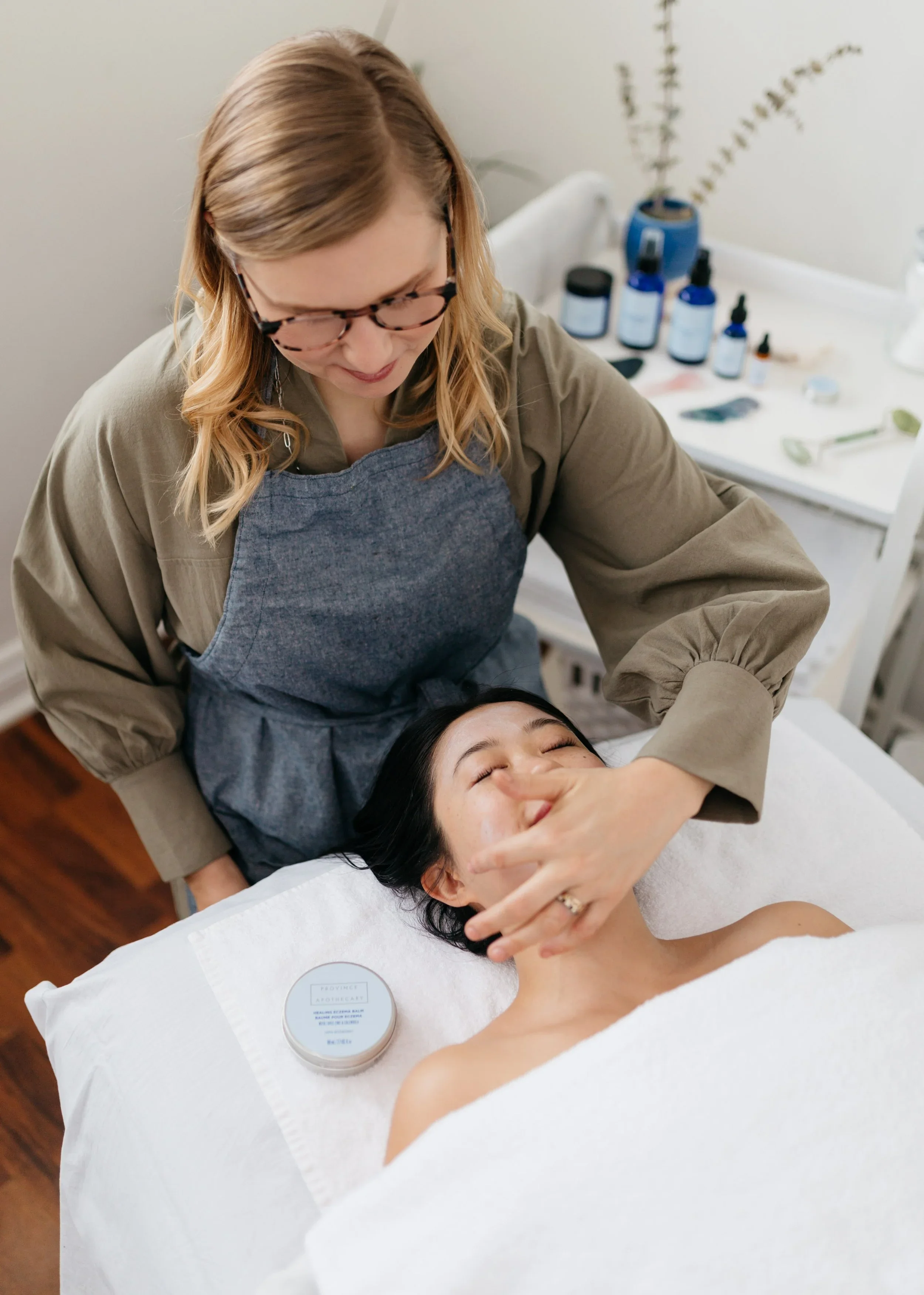 Introducing the Super Natural Facials Back Bar program. 