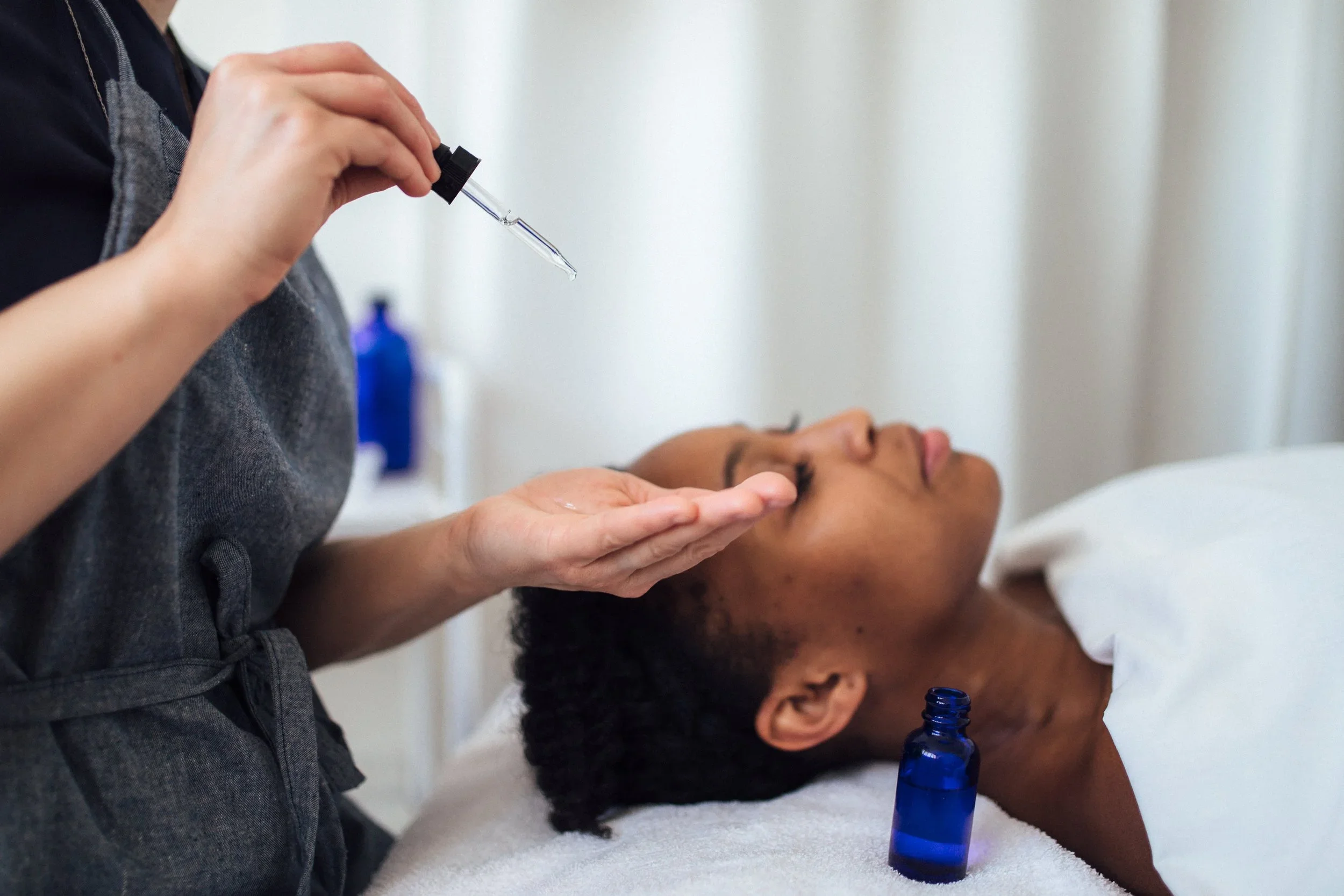 Now Hiring a Holistic Facialist / Aesthetician to Join My Space