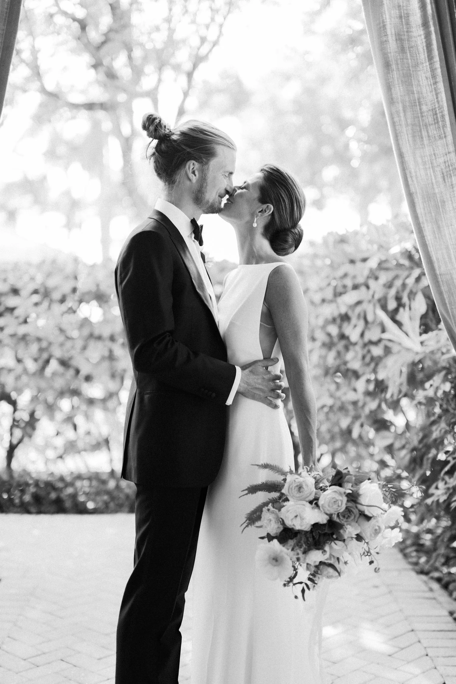 Laplaya-Wedding-Naples-scandinavian0369.JPG
