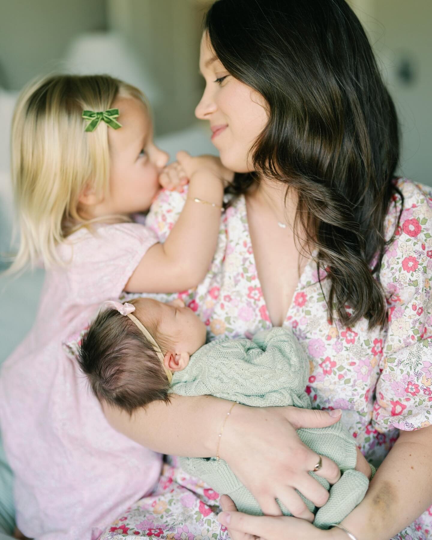 Baby Raegan so sweet and sleepy. 

Edited with @goodlightpresets 

#fineartwedding #napleswedding #swflwedding #destinationwedding #kodakportra #bride #love #nikon #trenholmphoto #nikonz #nikonzcreator #nikon #nycweddingphotographer #tampaweddingphot