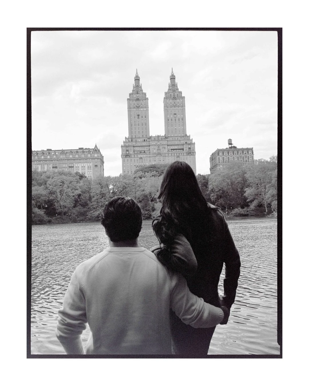 Some familiar spots and some new ones. Some film and some digital. I love a mix of the novel and the nostalgic. Can&rsquo;t wait for this wedding in August. 

Digital edited with @goodlightpresets 
Film developed @creativephotofilmlab 
#filmengagemen