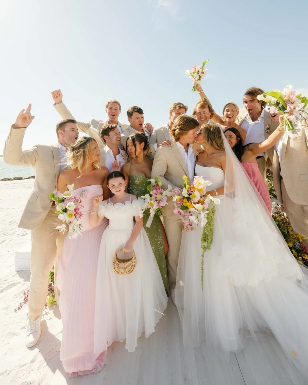 Florida beach wedding season finale sure is going out with a bang. The flowers, the decor, the luscious locks of hair. We got it all. And I still have to share the welcome party. Talia and John, thank you for having me. 

Planning @stali.events 
Flor