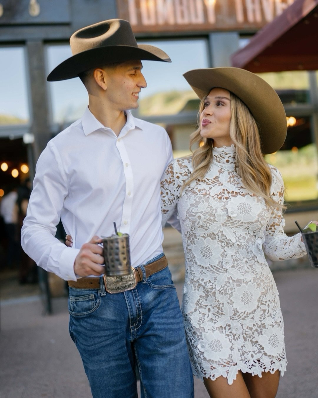 A western welcome for R+N. Telluride was showing off with perfect weather. I&rsquo;m so excited for the wedding today. 

Planning @houseofwilde_events 
@tellurideweddings 
Floral @bespokebybello 
Decor @objetwest 
Paper @shelettering 
Venue @tomboyta