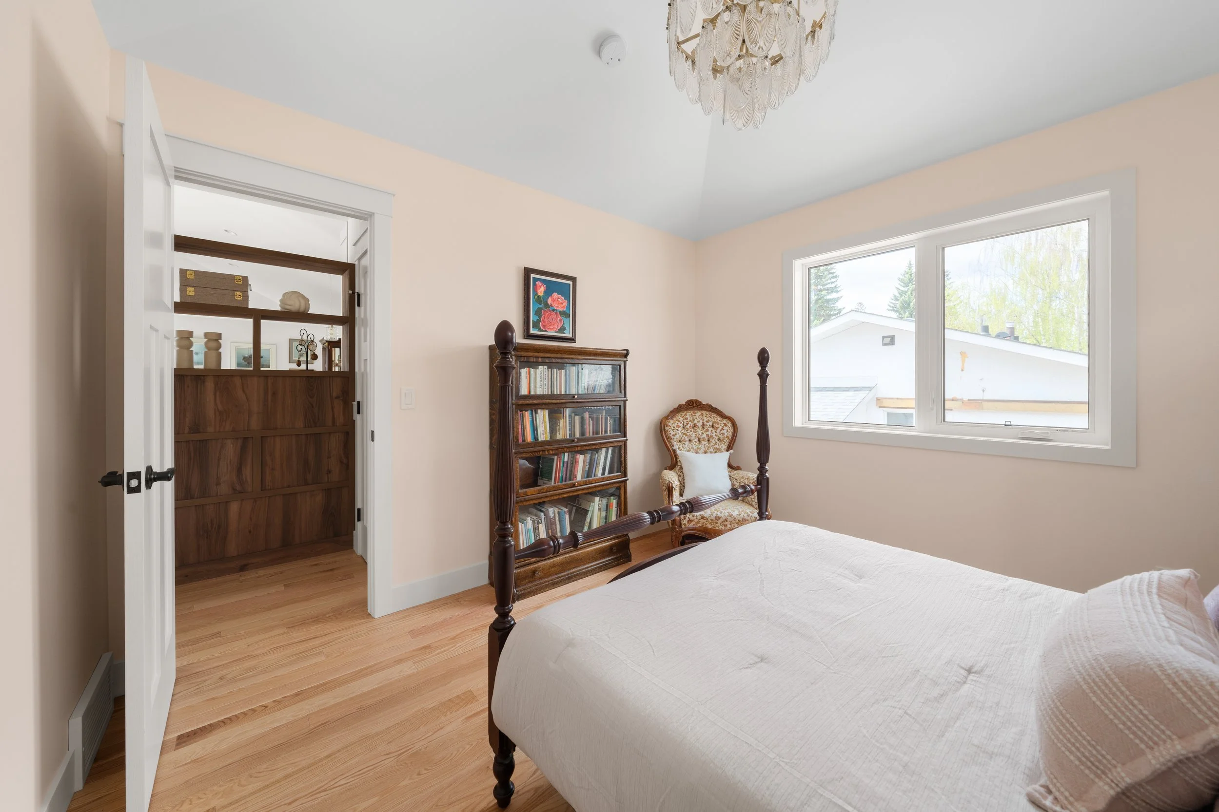 5436 Lakeview Dr SW - Caydence Photography-43.JPG