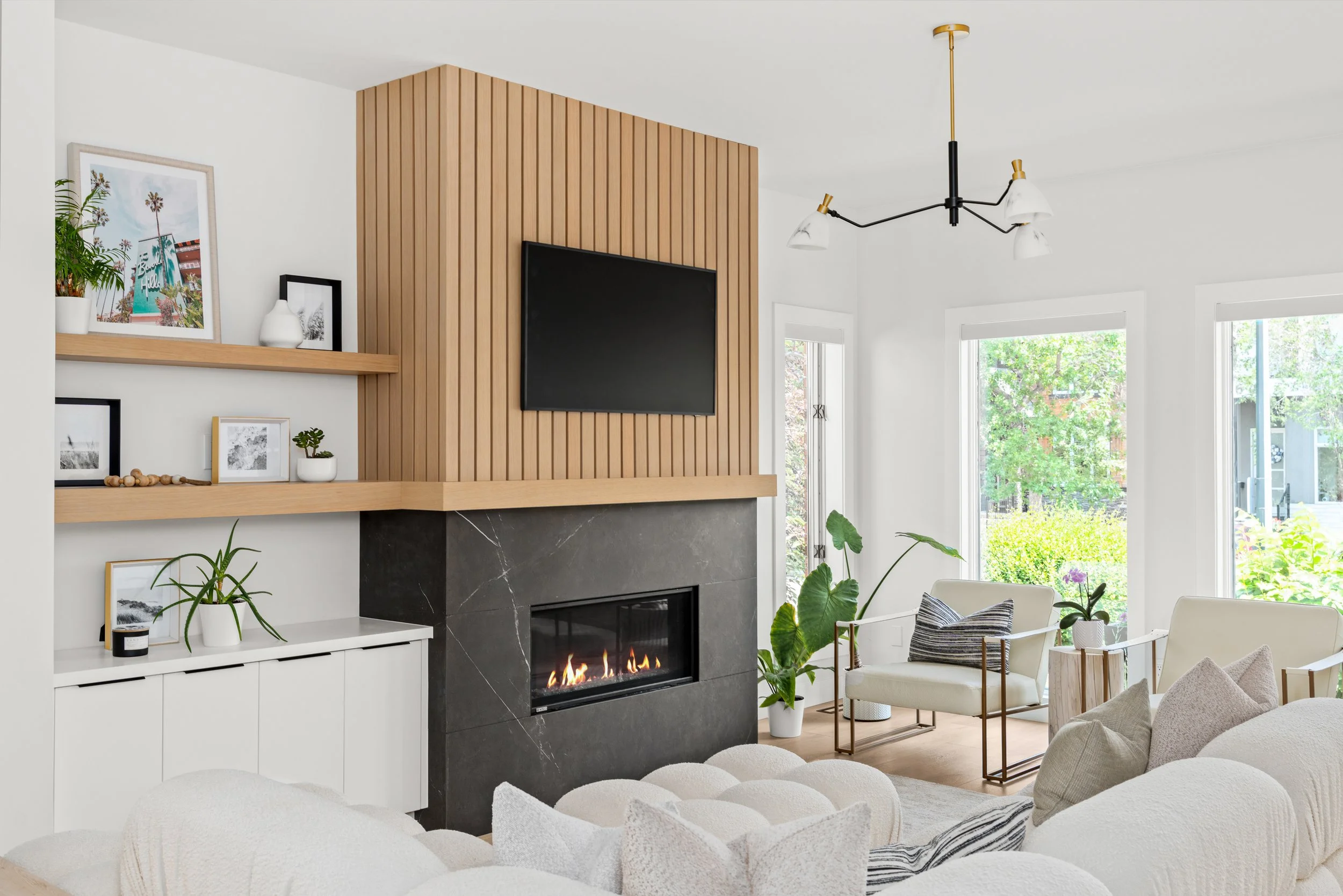 How to Make a Fireplace the Heart of Your Home