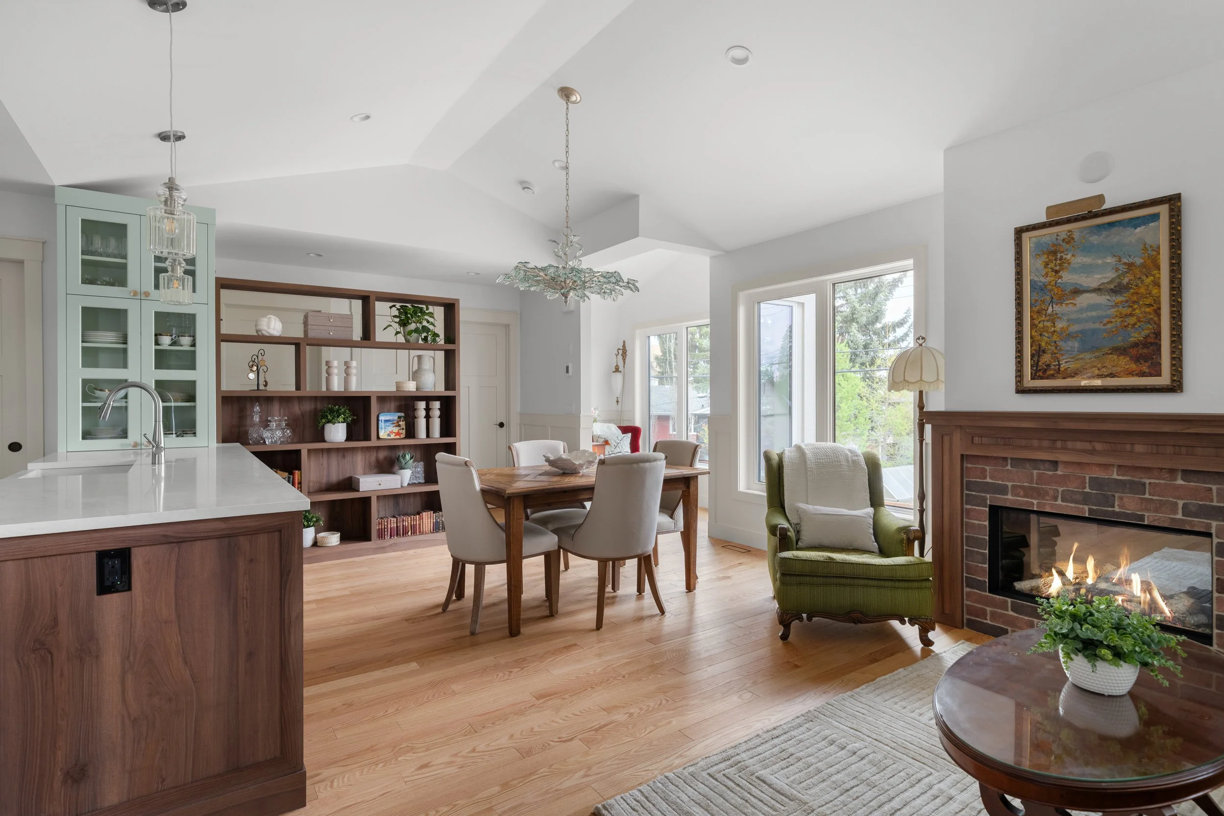 5436 Lakeview Dr SW - Caydence Photography-18.JPG