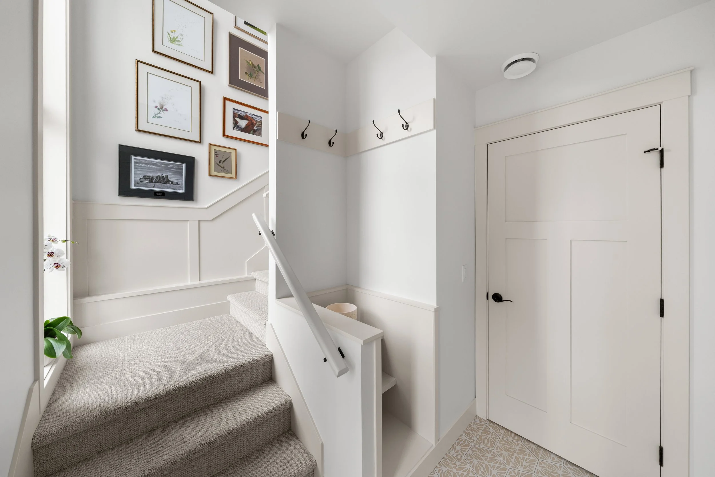 5436 Lakeview Dr SW - Caydence Photography-1.JPG