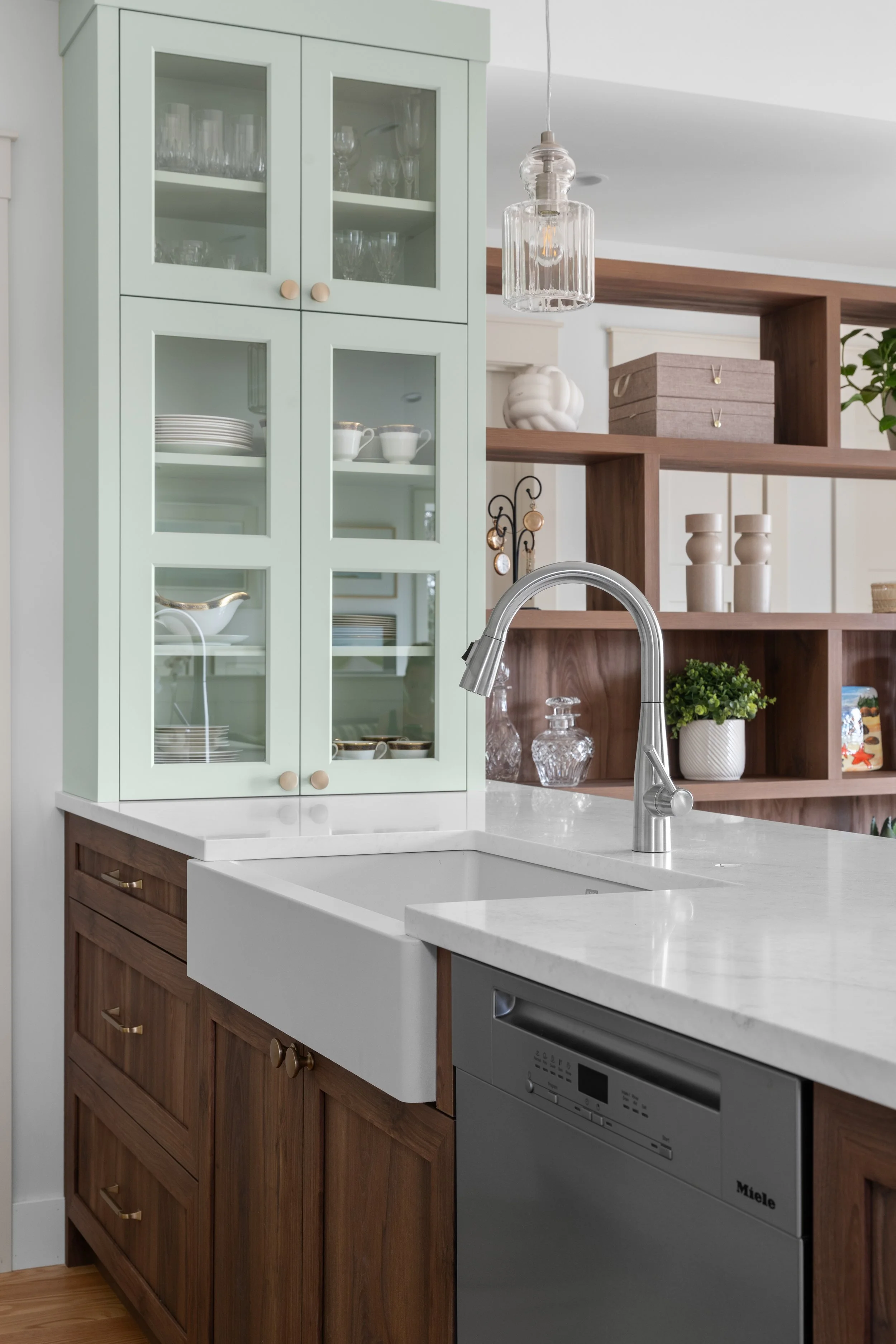 5436 Lakeview Dr SW - Caydence Photography-29.JPG