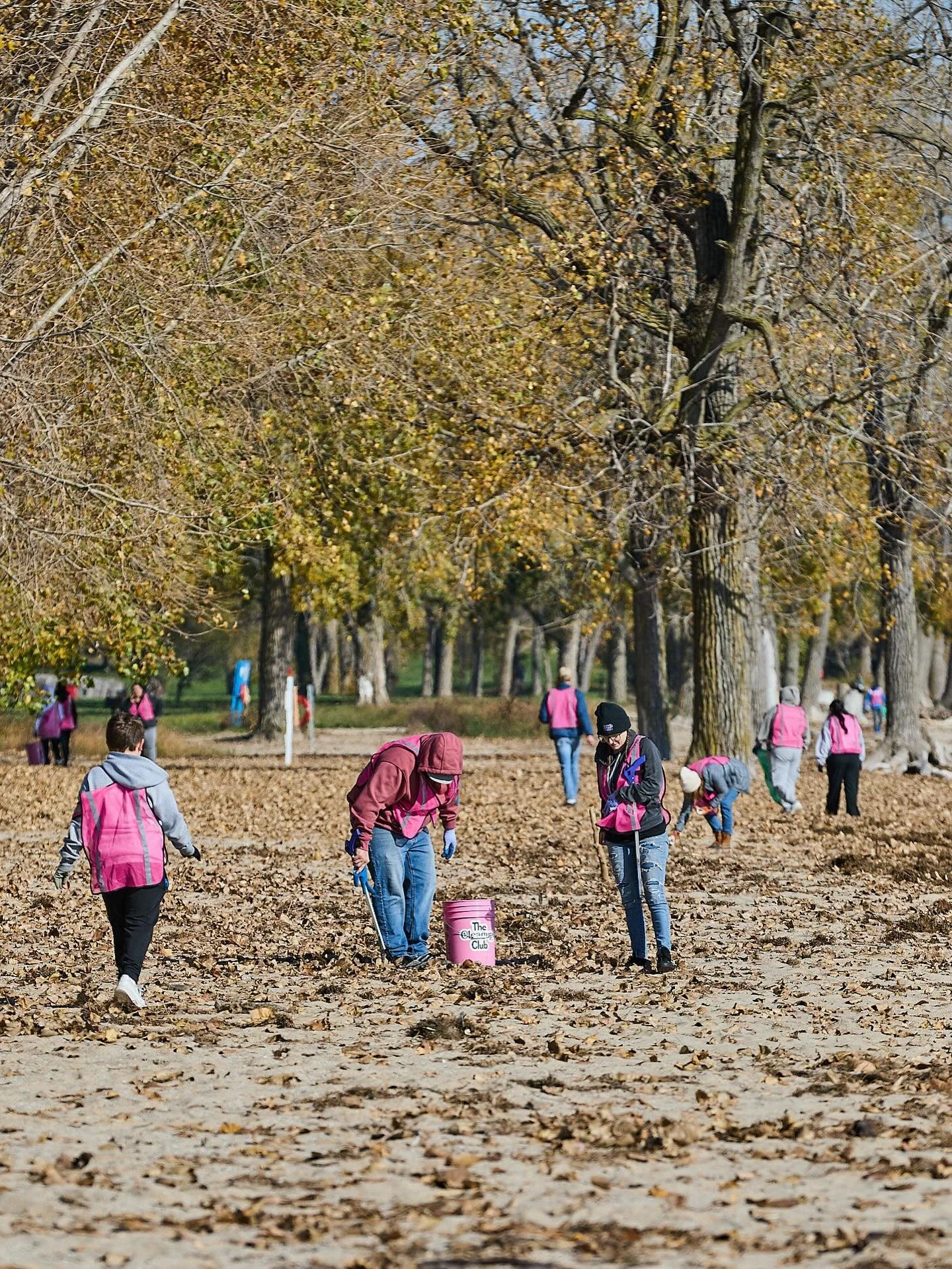 Our FINAL cleanup of the season is this Sunday, October 26th! 🌊

Join us as we take care of our Great Lakes shoreline together and collect data on plastic pollution for a brighter, less trashy future! 🌎

Link in bio for details + RSVP. 

📸: @jenn_