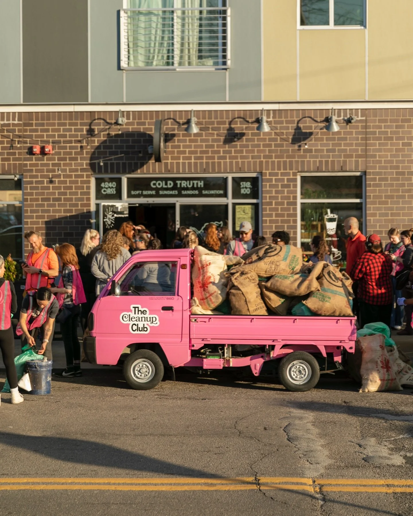 📣 2 months until our first spring cleanup of 2026!!

Can&rsquo;t wait to share the fun Earth Month schedule we have planned for y&rsquo;all soon..! 🤭

📸: @xtina_stoever 

#TheCleanupClub #ProtectWhatYouLove