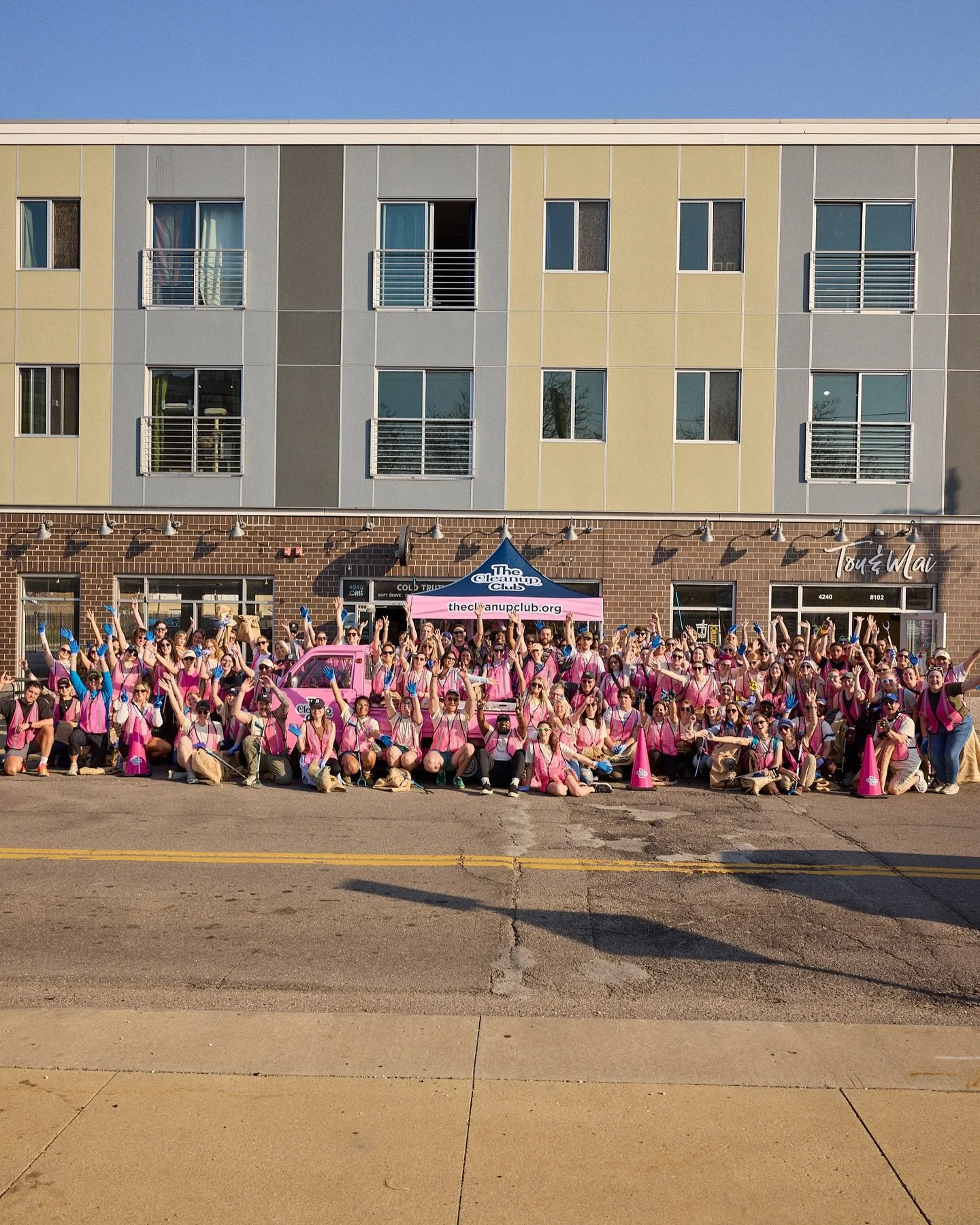 Thank you ~so~ much to everyone that came out yesterday evening to celebrate Earth Day us!! 🥳🌎

Together we cleaned up 1,169.18 pounds (!!!) of trash from Midtown Detroit with soooo many incredible volunteers! We can&rsquo;t think of a better way t