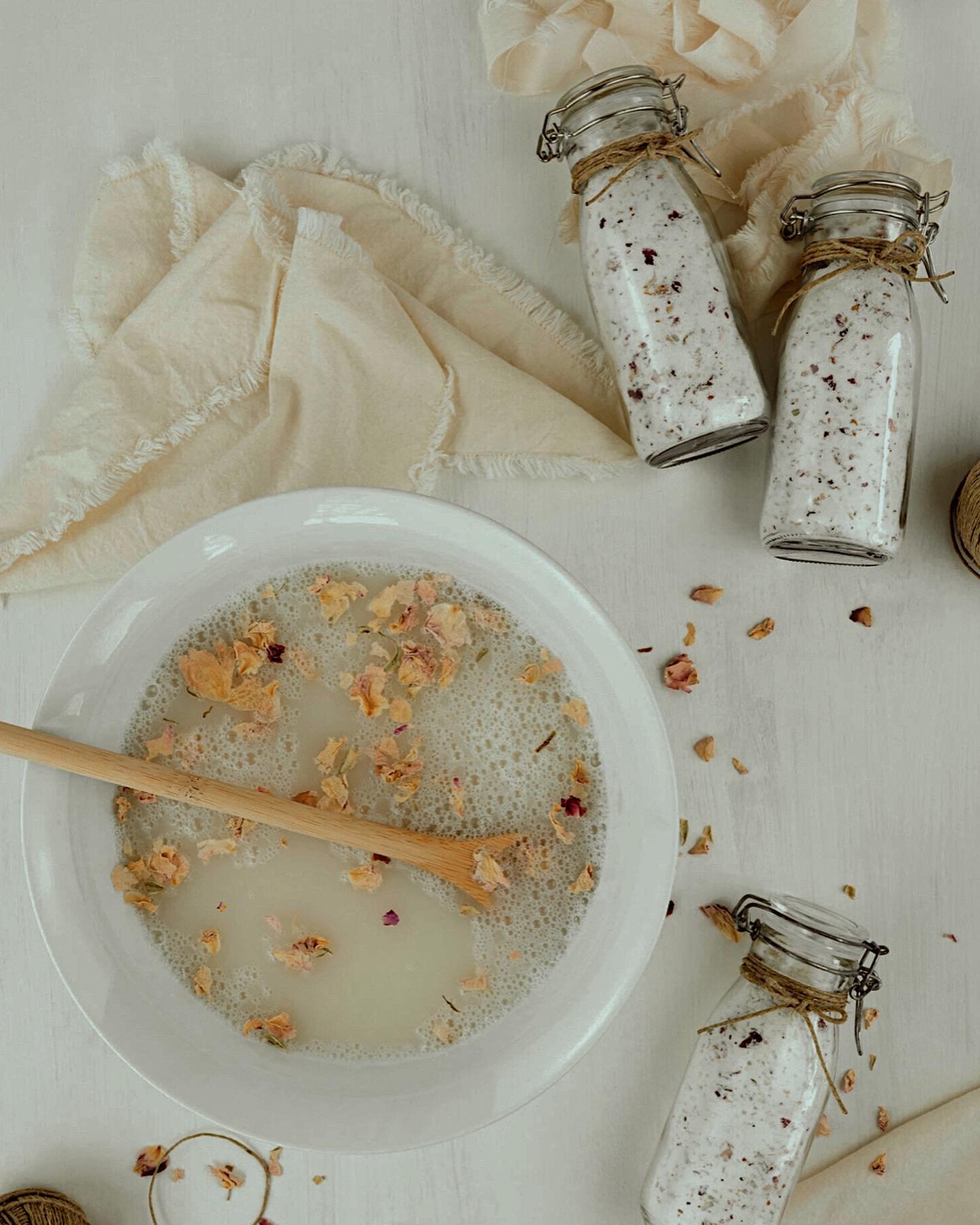 This Saturday, join us for a Mother&rsquo;s Day inspired tworkshop, designed to offer you a blissful escape from the demands of everyday life. 

Create your very own handmade foot soak, blending the finest locally sourced ingredients including an ass