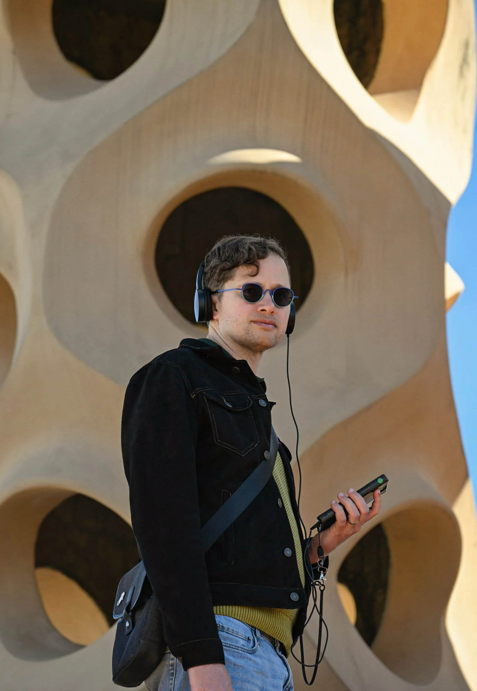 Laurie on the roof of Casa Milà