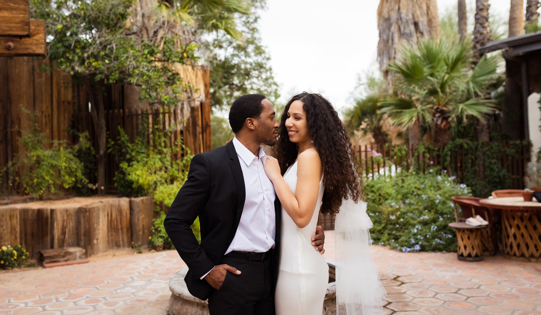 battmedia-couples-wedding-tuscon.jpg
