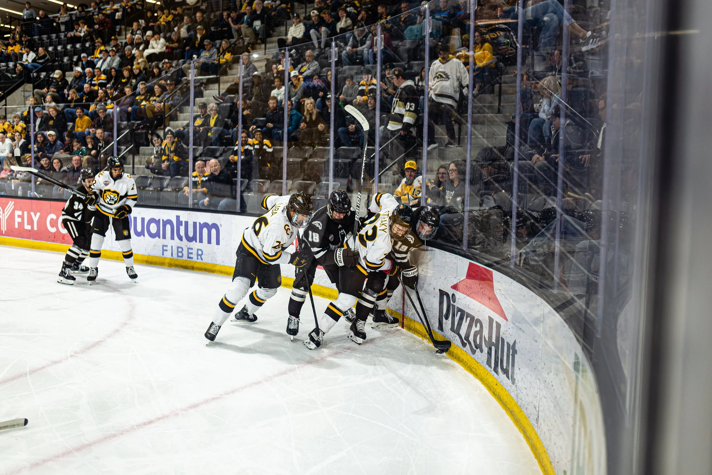 battmedia-cc-mhock-wmu-n1-28.jpg