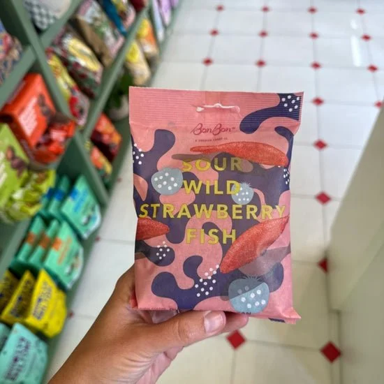 bonbon sour strawberry.jpeg