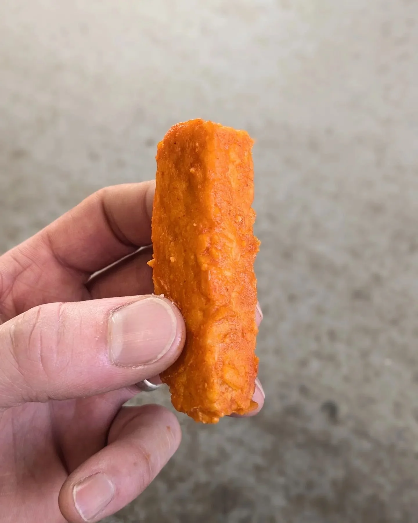 We made baked buffalo tempeh for you this weekend!! These are fully cooked and ready to either reheat or enjoy right out of the package. we have a limited supply for this weekend. 

Perfect for sandwiches, wraps, and salads. 

Sat;
 @cityparkfarmersm