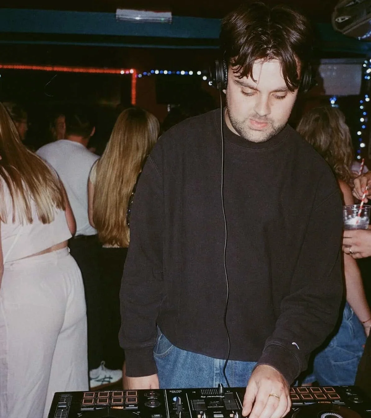 Dan Weston Roof Debut