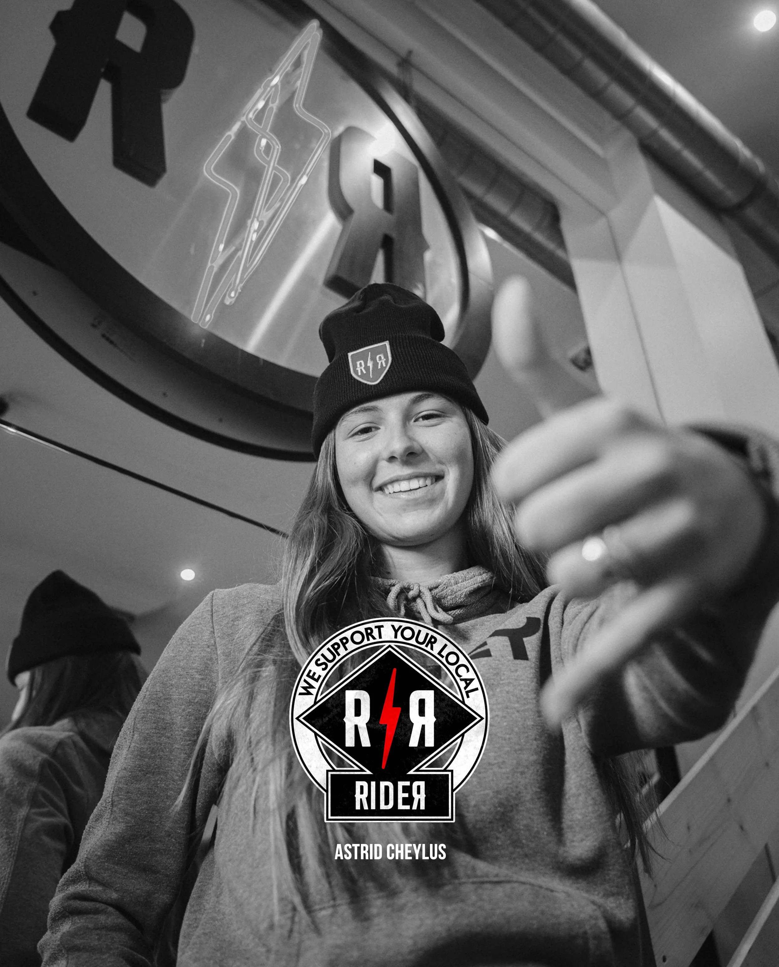 Astrid Cheylus, Ski Freeride, Skateboard, sponsorisé par The Roster lifestyle burgers