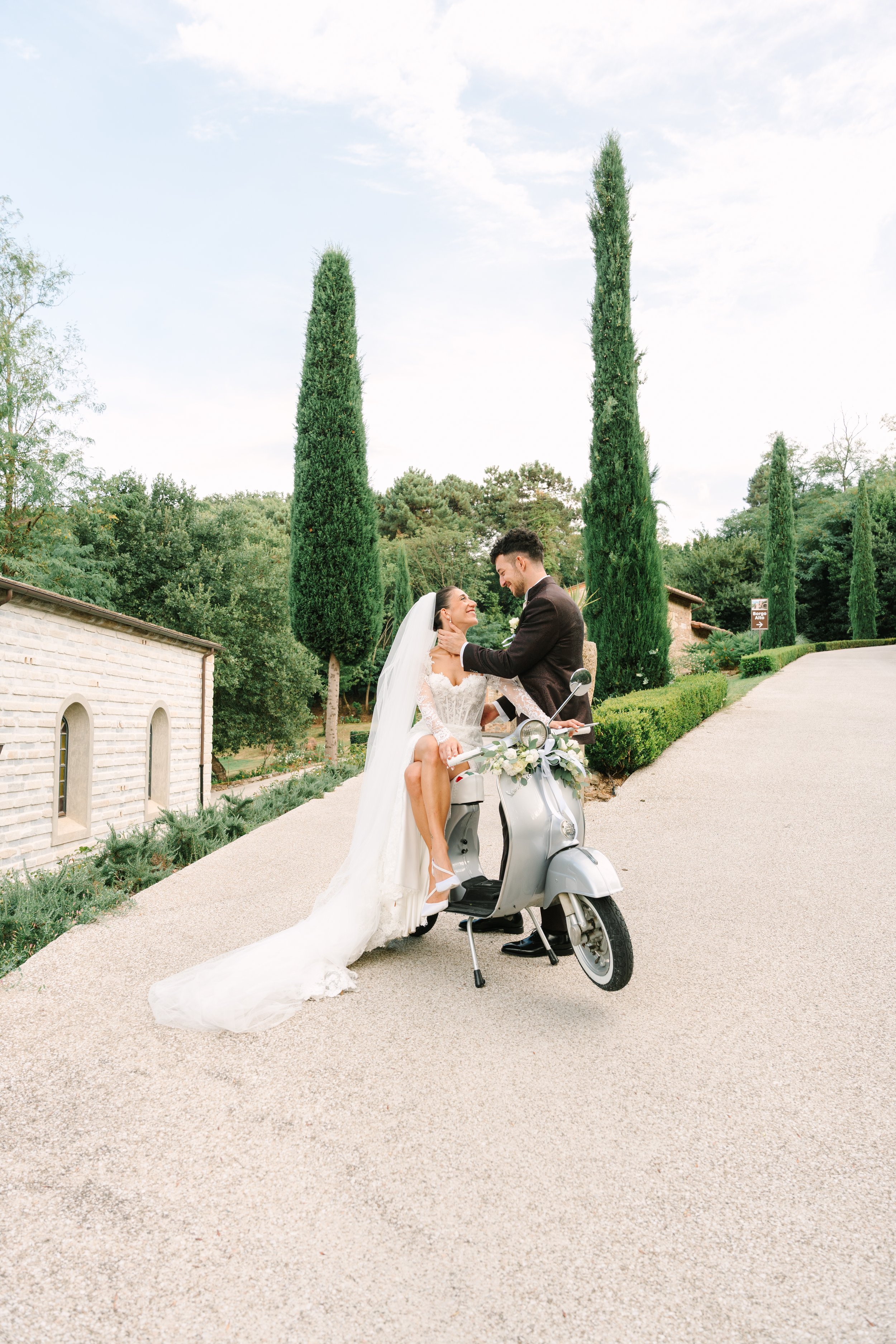 Valle Di Badia Tuscany Wedding