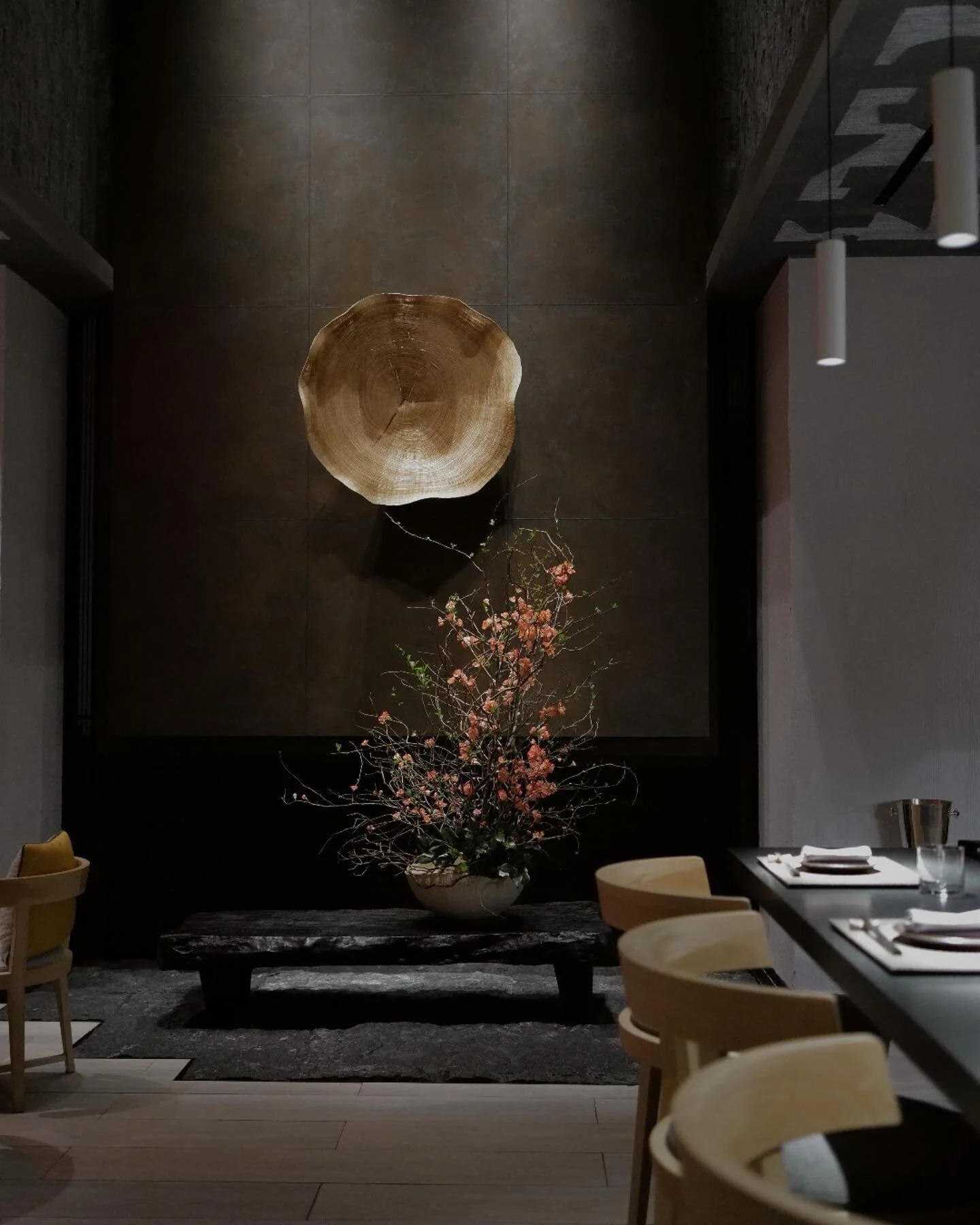At Nama, light oak furnishings and textural installations provide the backdrop to the culinary theater of Japanese washoku cuisine.

In this quietly refined environment, dishes are served on handcrafted dining ware and accompanied by a selection of p