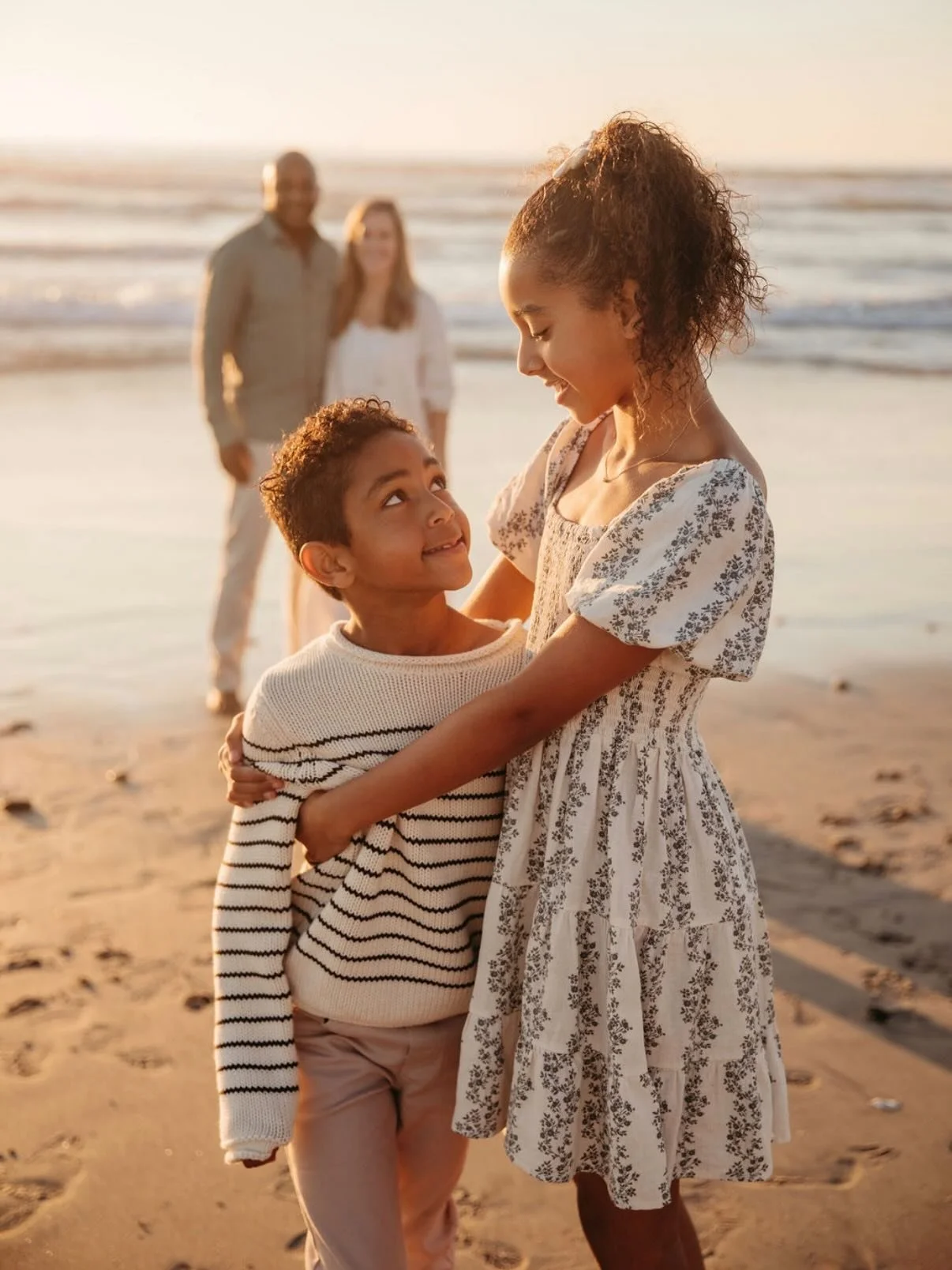 I've been a bit MIA on here as I focus on getting all holiday galleries out, but am excited to share what i've been working on once this crazy busy season dies down! Couldn't wait to share this gem of a family though 🥰 #sandiegophotographer #sandieg