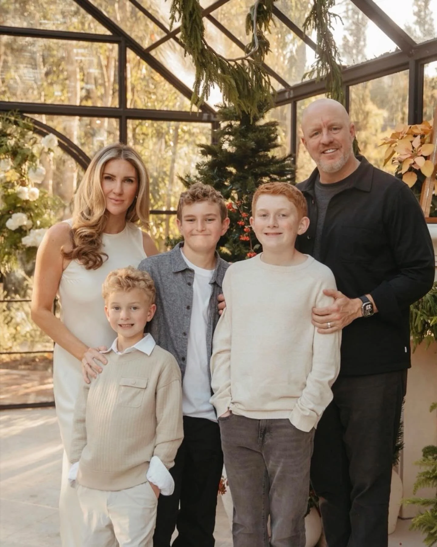 🌲🎁Holiday cards ✔️ 

It's editing crunch week for me cranking out galleries as quick as I can for all holiday card sessions! Please send coffee ☕️ 

#sandiegophotographer #sandiegofamilyphotographer #holidayphotos