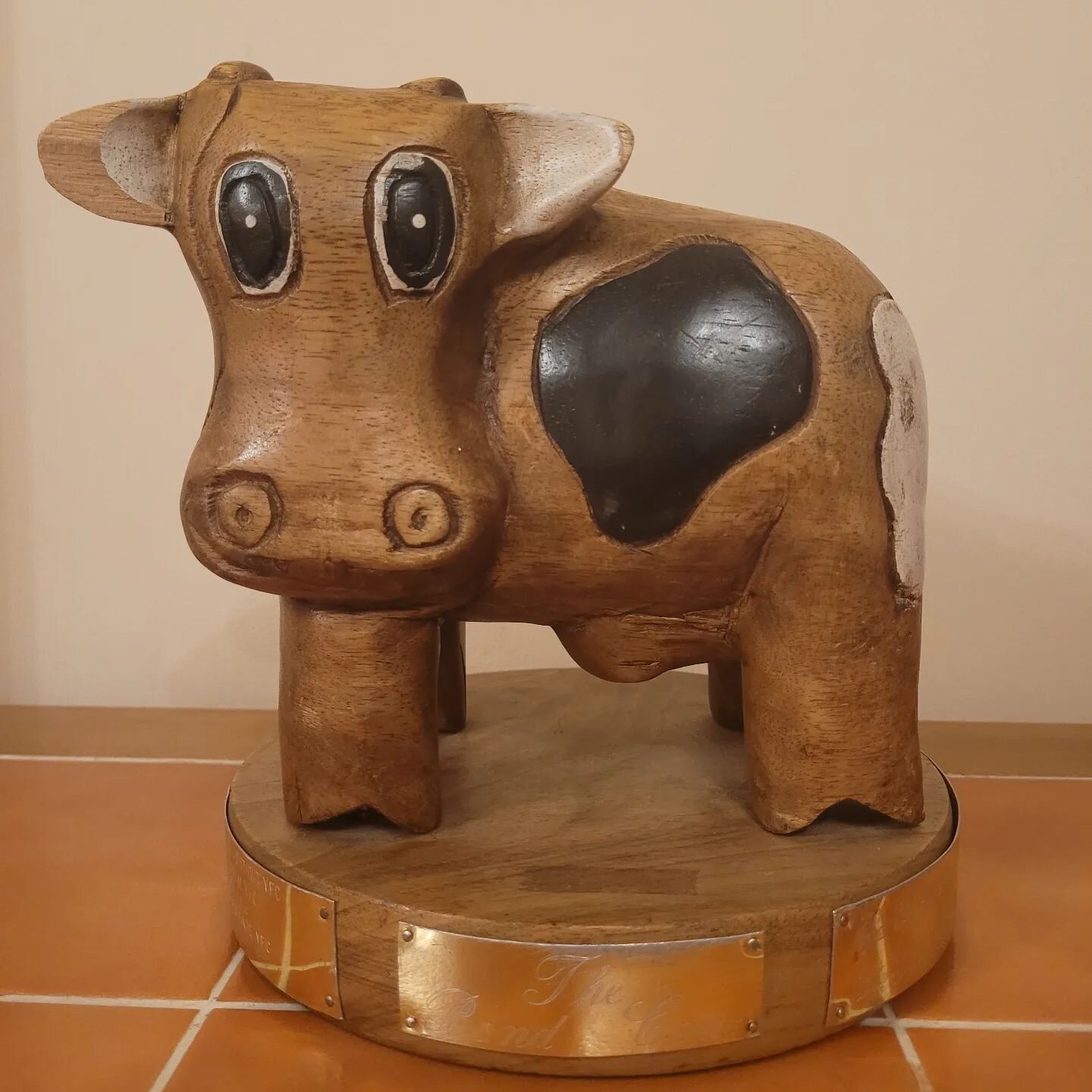 Last night Bedford club recieved the Pat Bond Cow Trophy which we won at the Eastern Area AGM back in December. This is a trophy for the club within Eastern that the committee believe have done the best/most throughout the year. 
Bedford was awarded 
