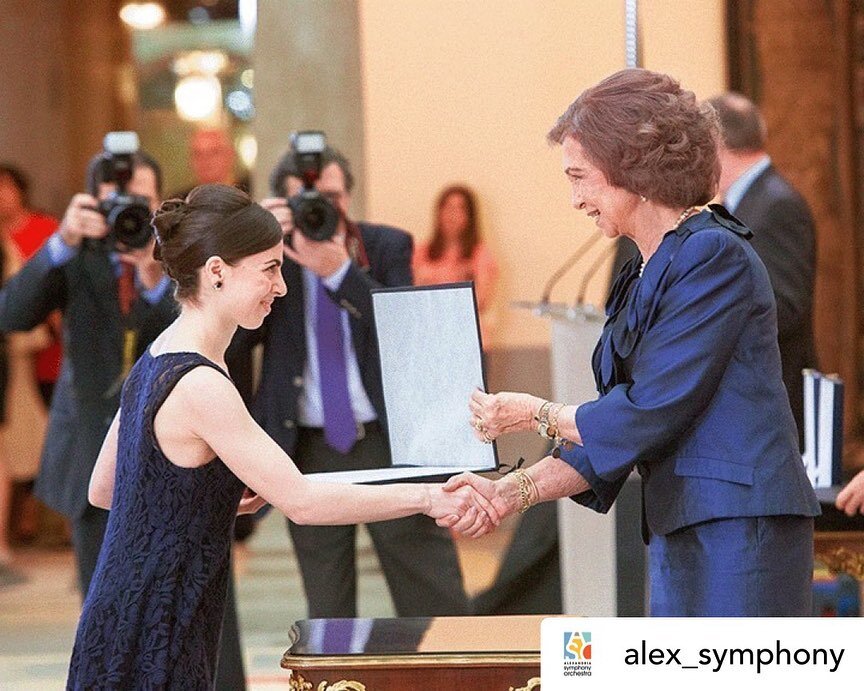 This Saturday!!! I&rsquo;m am SO excited to perform Grieg&rsquo;s Piano Concerto in A Minor with @alex_symphony and Maestro James Ross. Link in bio for more details. In the meantime, here&rsquo;s a fun photo of me getting an award from  Queen Sofia o