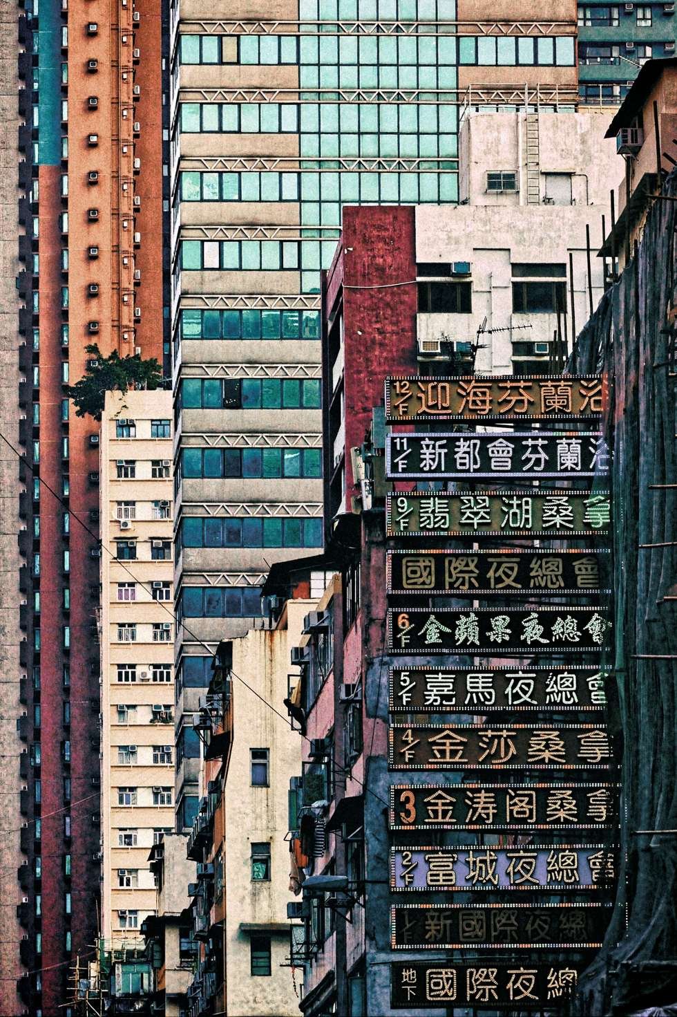 18h 6h a HK_006.jpg