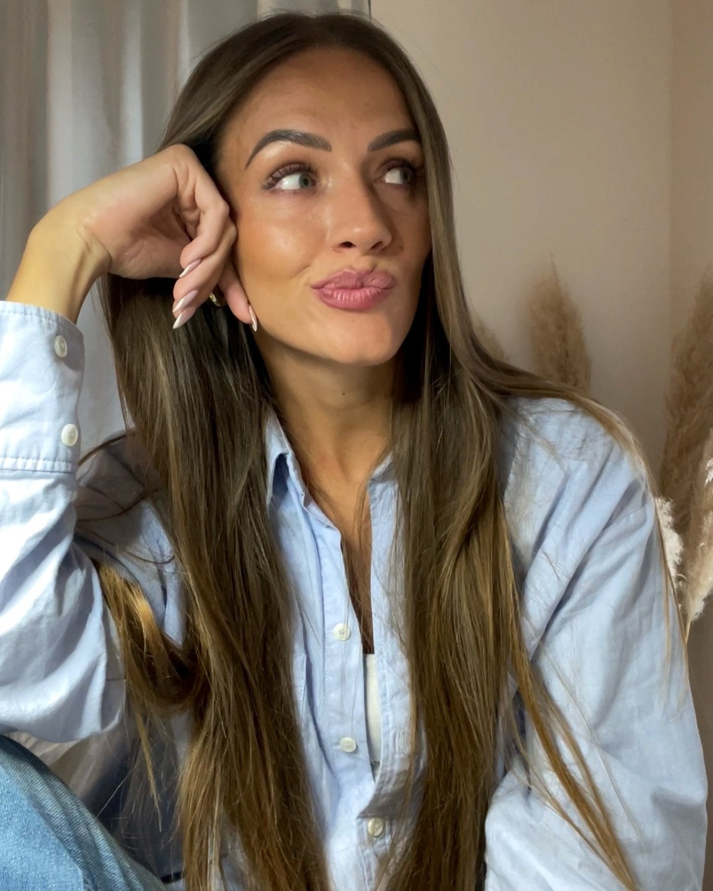 HAR BRUG FOR JERES HJ&AElig;LP ❤️

Vil gerne fork&aelig;le jer op til jul, og i den forbindelse vil jeg h&oslash;re jer hvad I synes kunne v&aelig;re fedest at vinde i en jule-konkurrence 🎁🎄✨

1. Microneedling behandling 
2. Forl&oslash;b med 3x ke