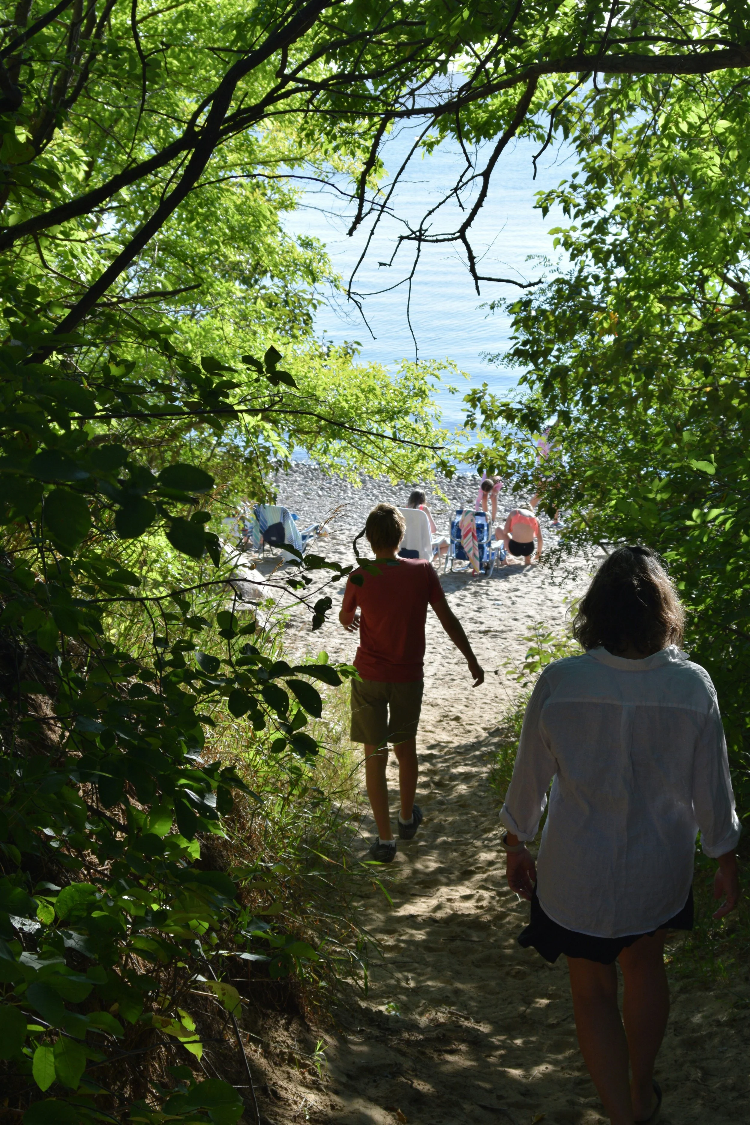 Forest hike to Lake Winnipeg Beach