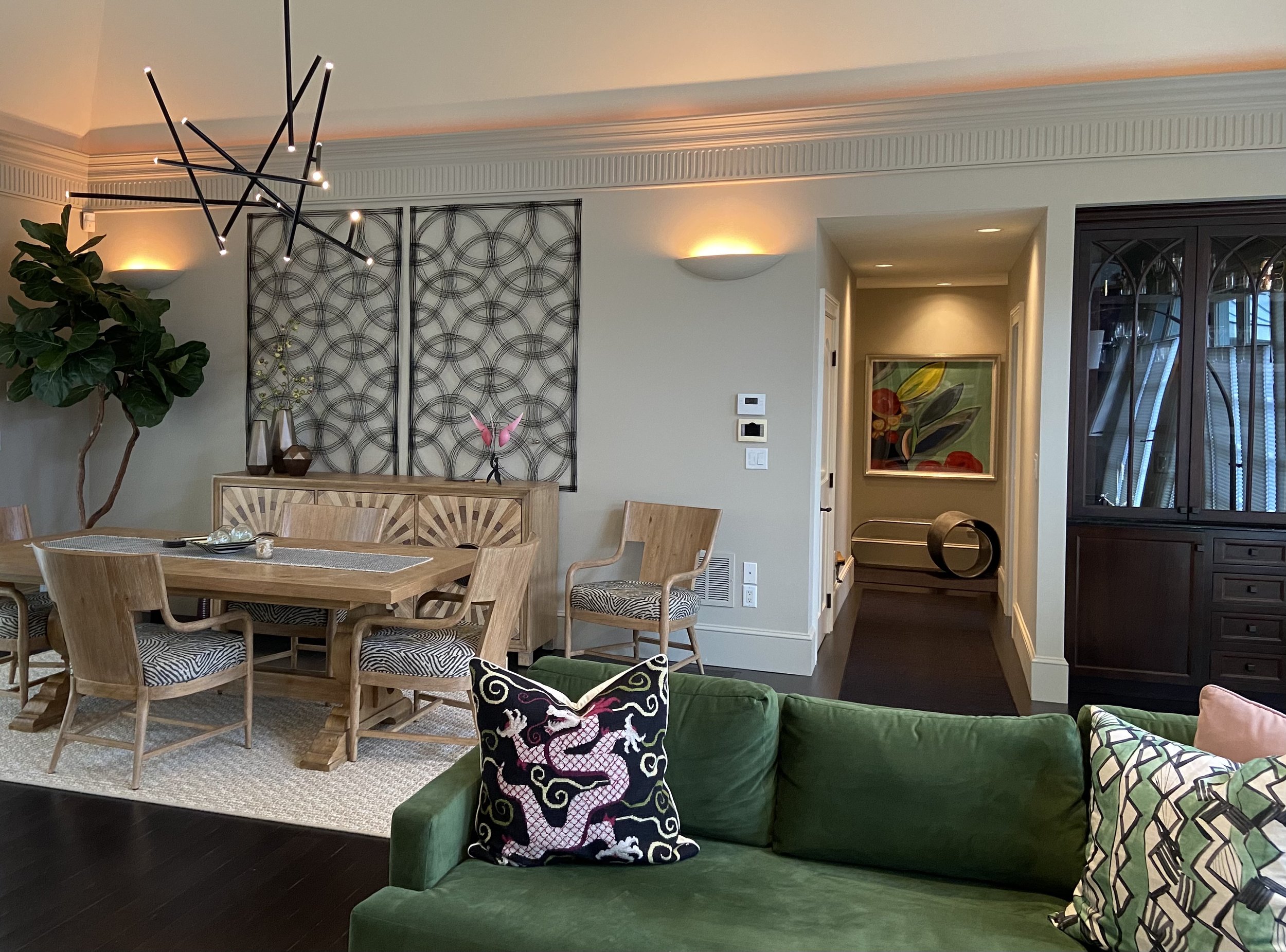 Open plan living and dining room in Rye Beach, NH