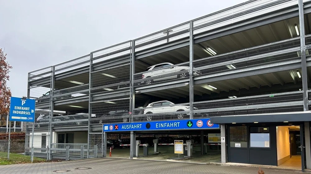 Parken Flughafen Hamburg Weg Beim Jäger www.orangeim.nl