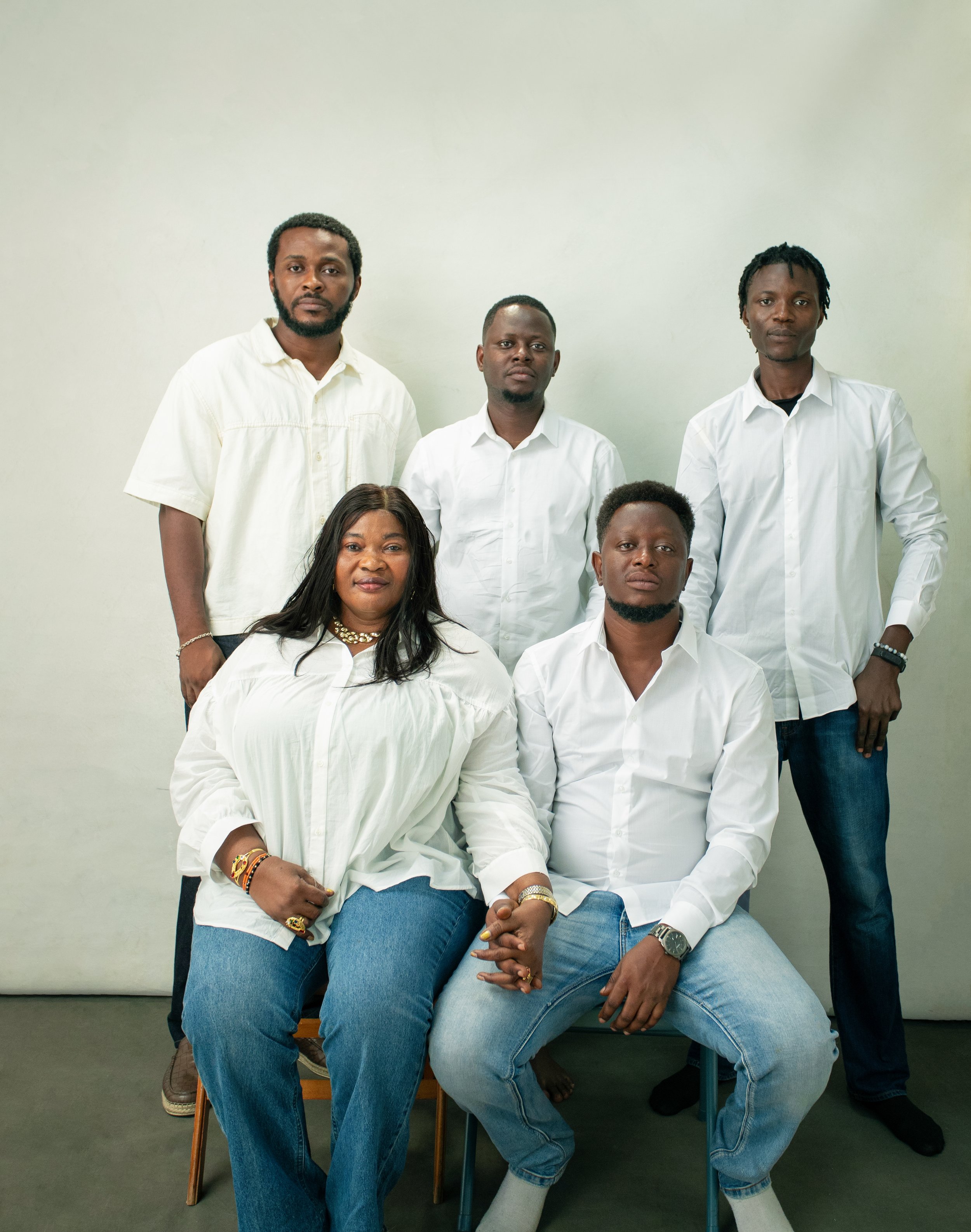 OLAMIDE'S AMIL PORTRAIT-291-Edit.jpg