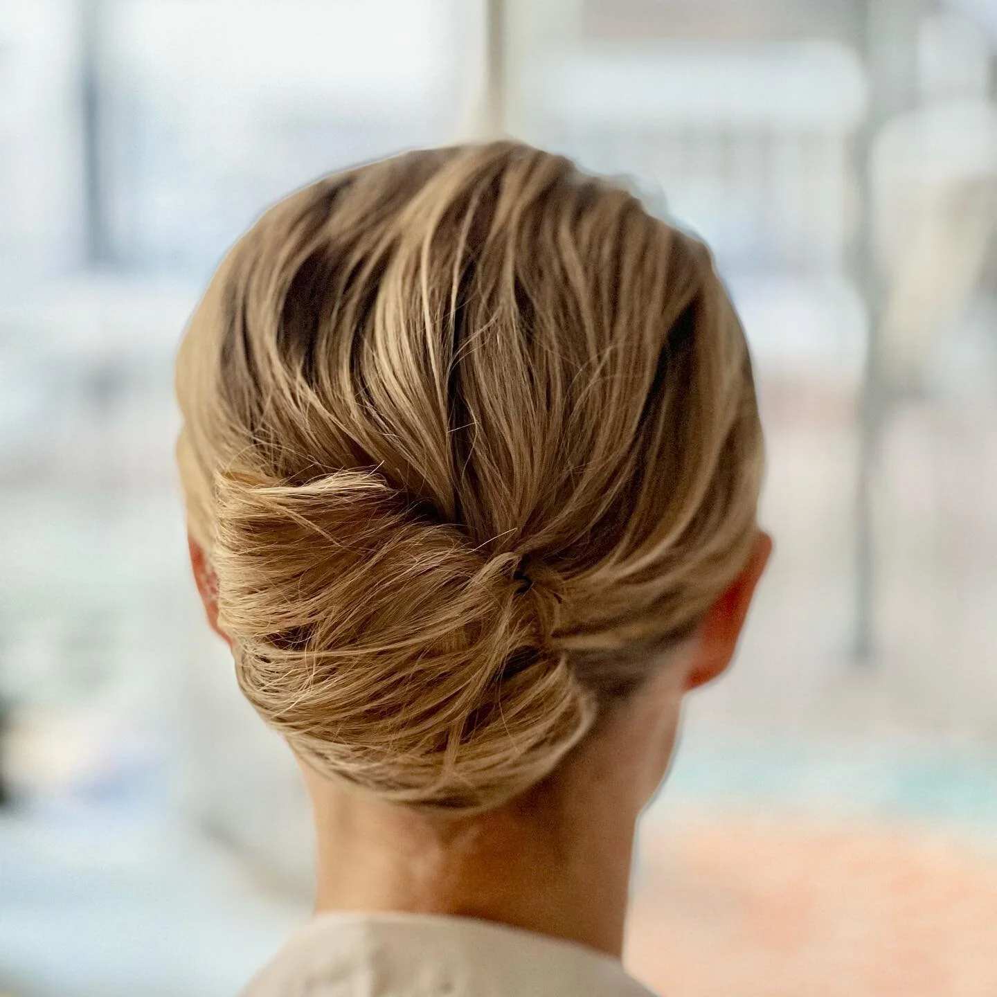 Modern textured twist 😍
This Beauty had chin length, fine hair and was really wanting a sleek yet textured up style ✅