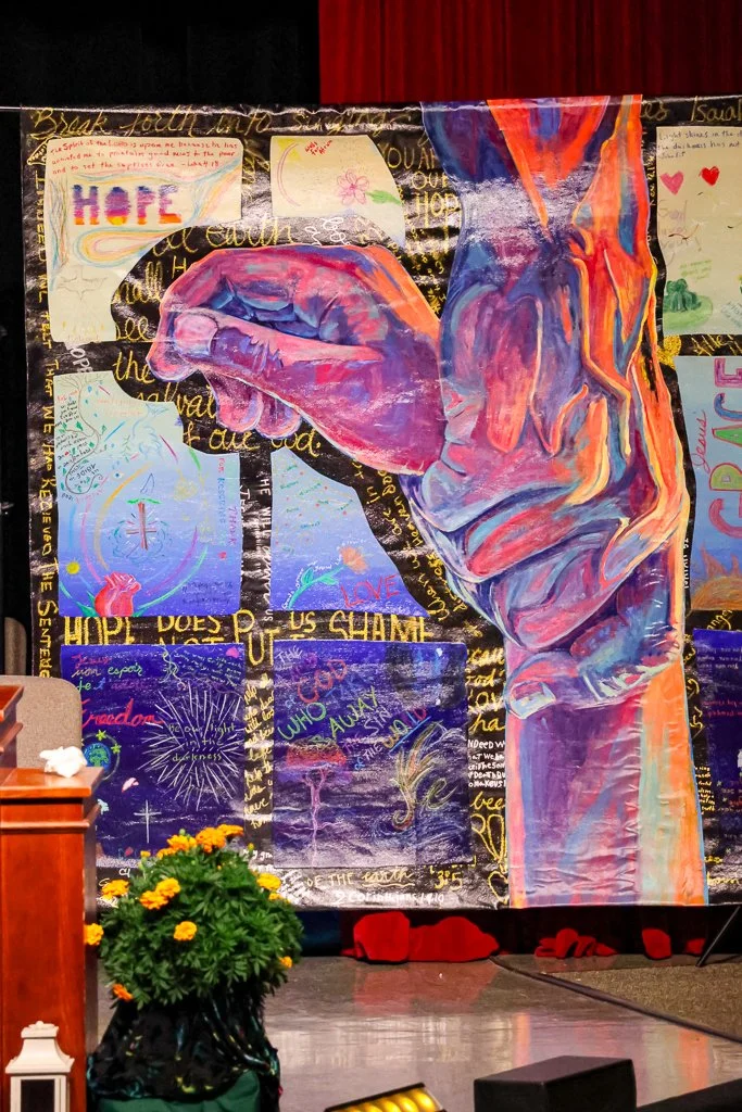 Sat Morning Eucharist Processional-03.jpg