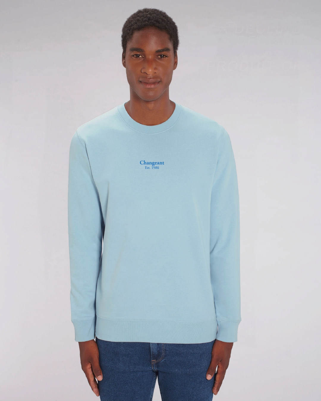 Changeant Sweat front.png