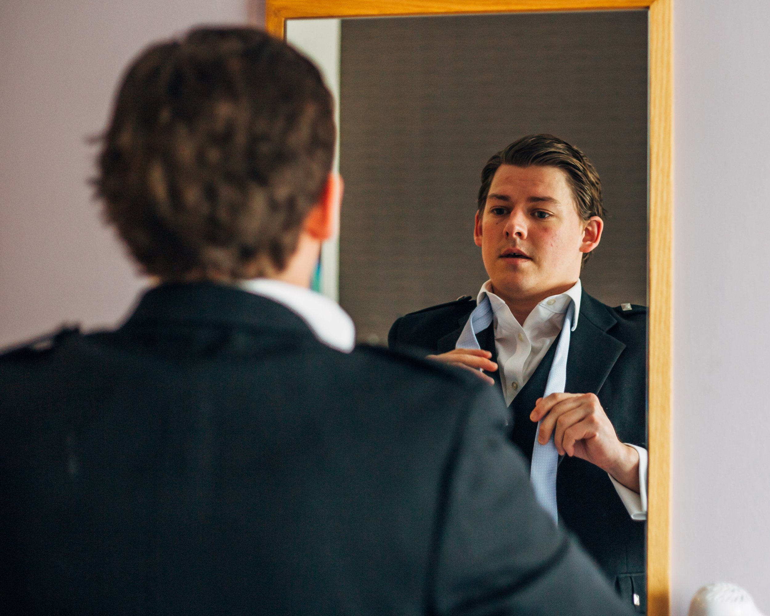 1 groom prep-12.jpg
