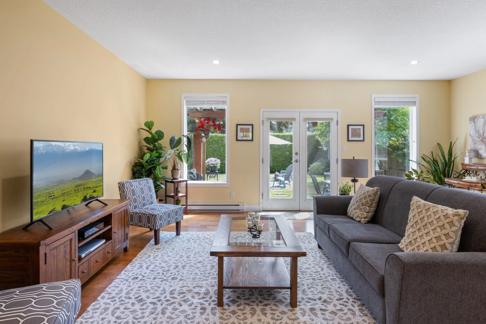 1450 SUMAR LN_07.jpeg