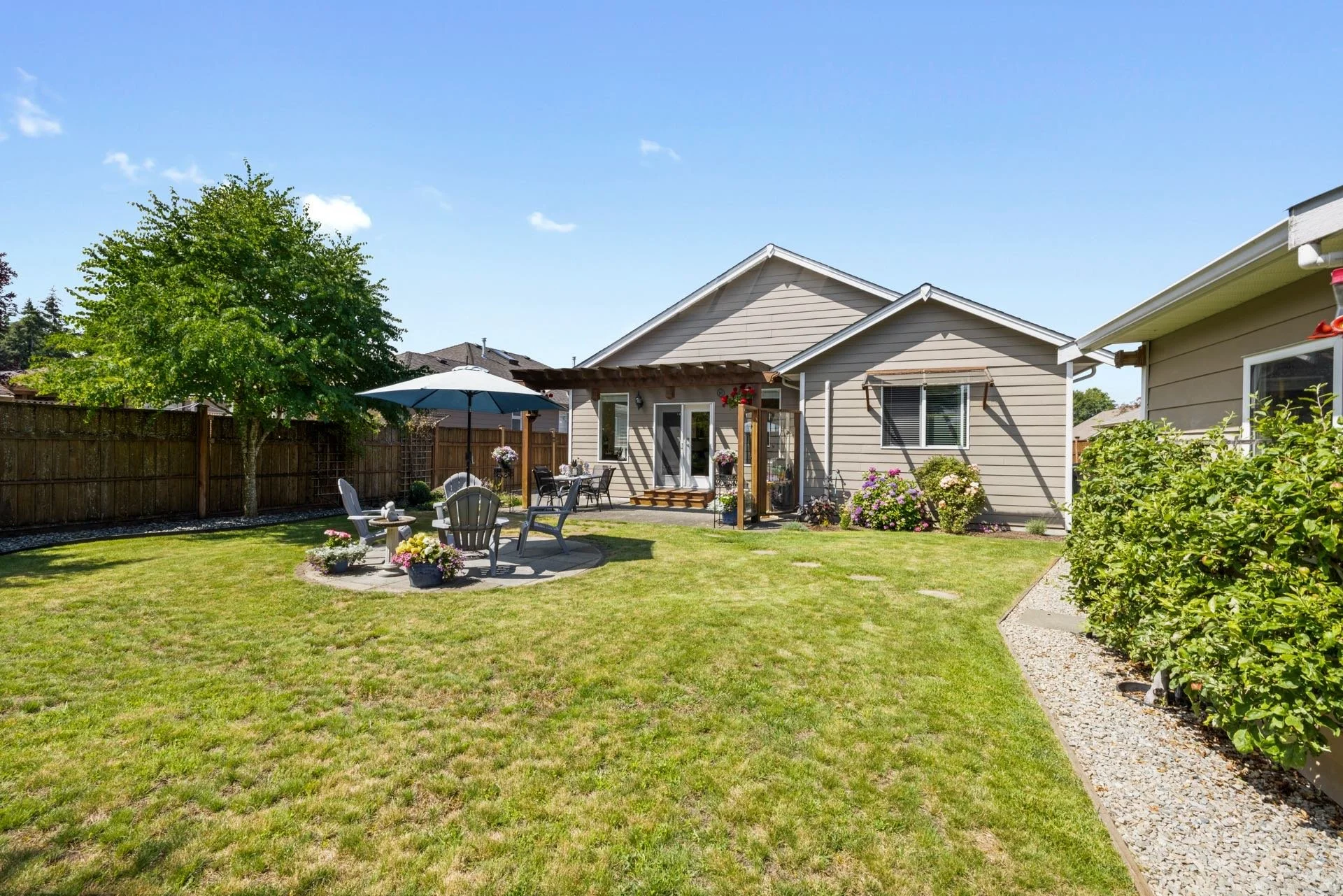 1450 SUMAR LN_25.jpeg