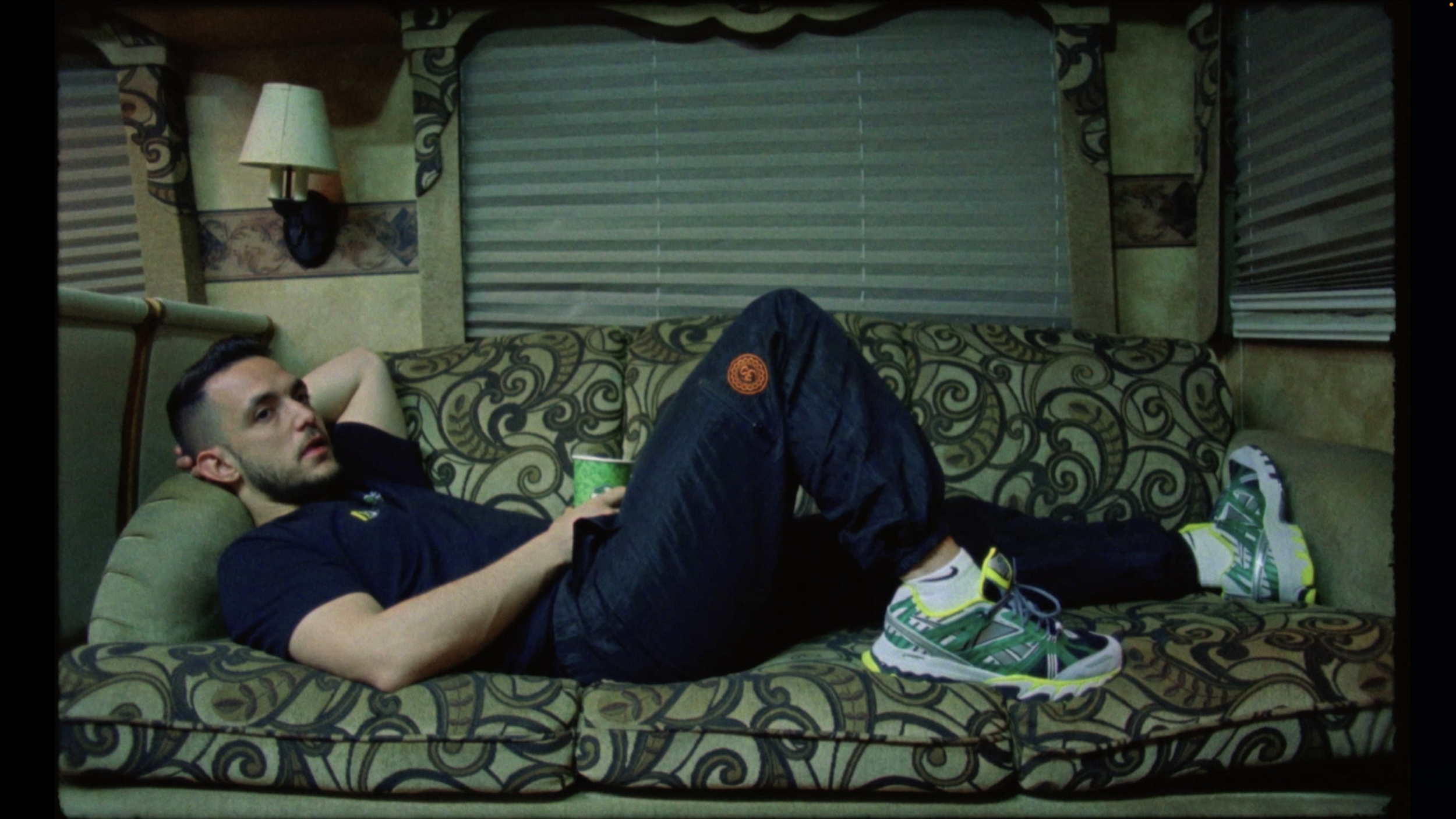EAD_STILLS_CAP01_14.png