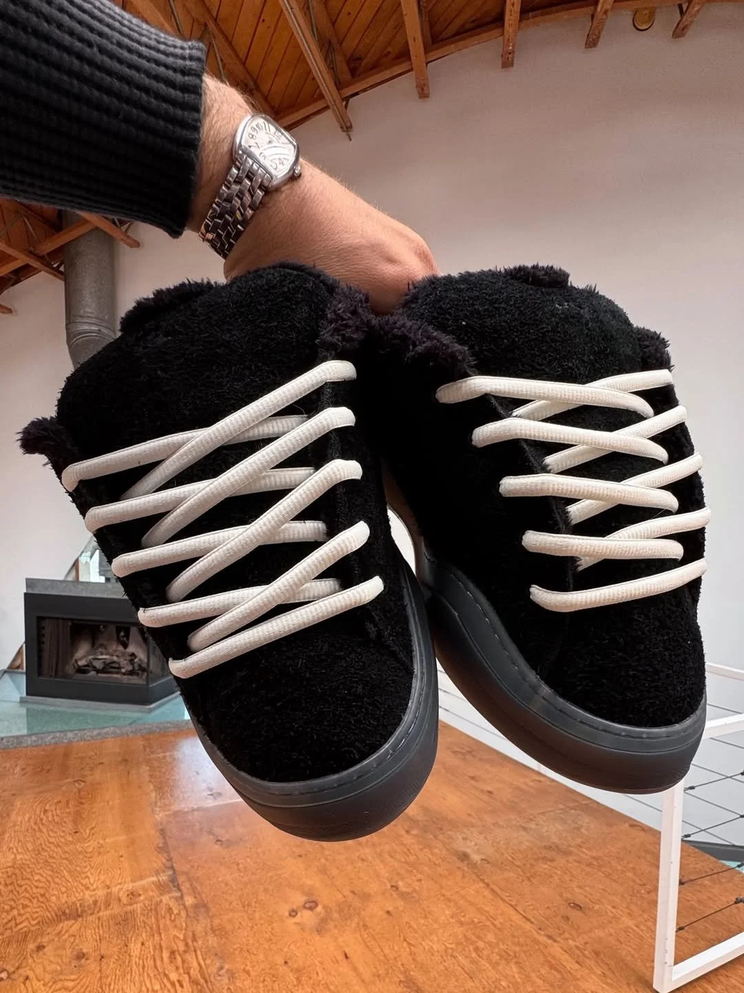 PIRATE BLACK VAMPS ARE BACK THURSDAY 3-5ONLY ON ERL.STORE (4).jpg